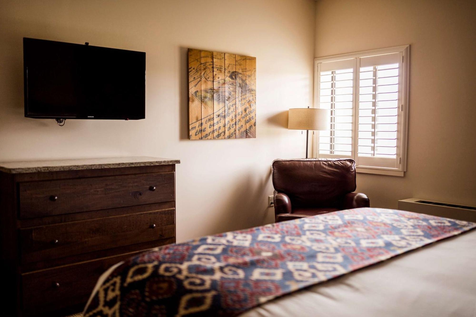 Tailwater Lodge Altmar, Tapestry Collection By Hilton Bagian luar foto
