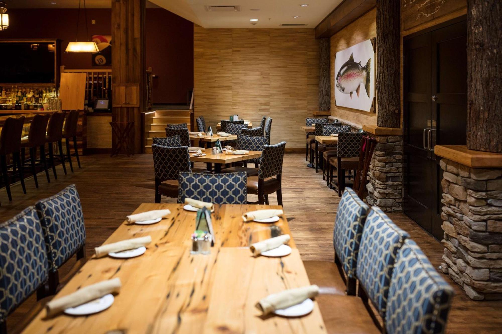 Tailwater Lodge Altmar, Tapestry Collection By Hilton Bagian luar foto
